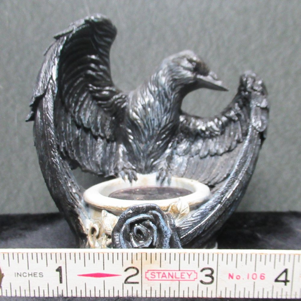 Alchemy Gothic Raven Tealight Candleholder - Picture 10 of 13